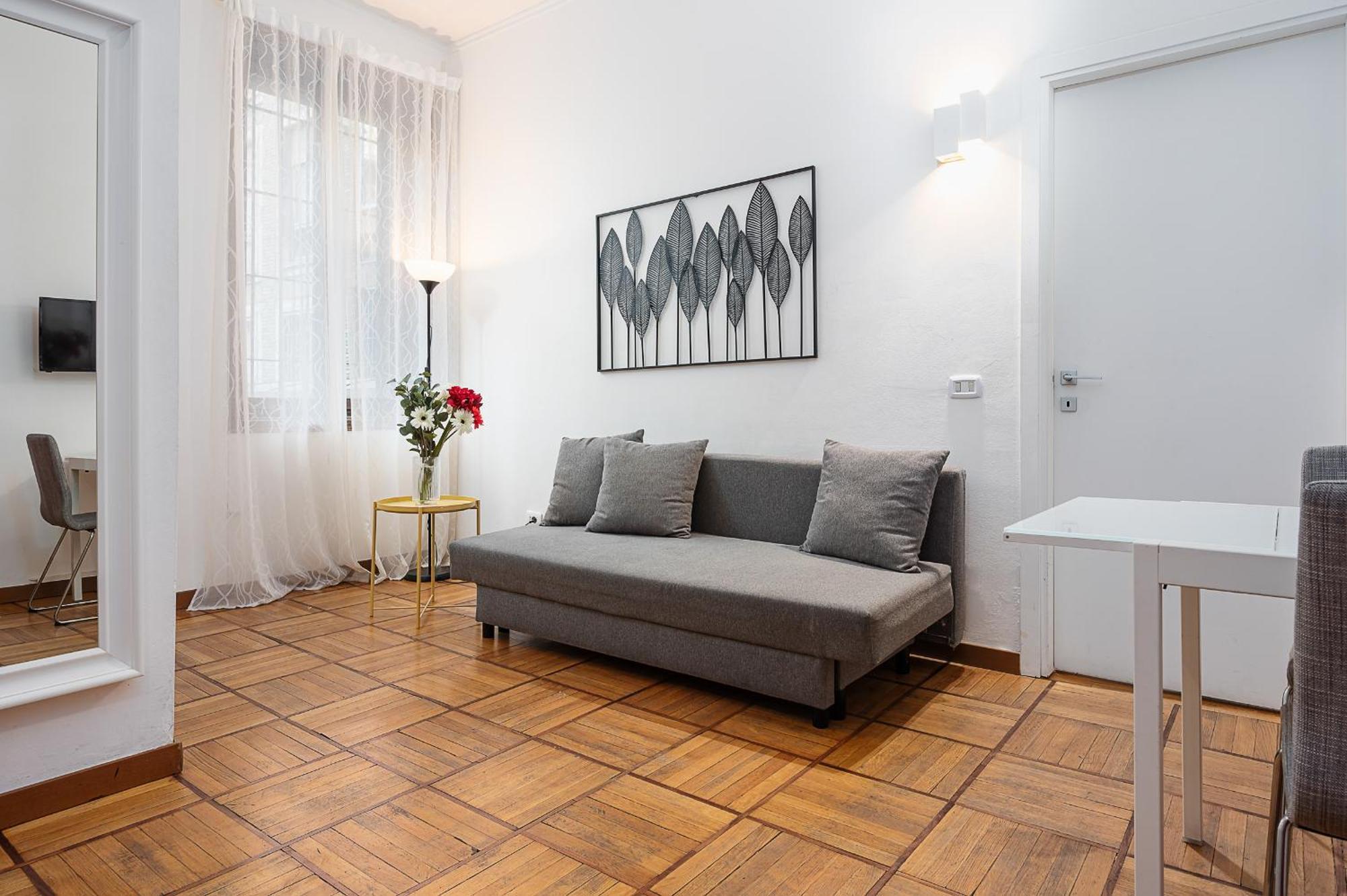 Classbnb - Two Apartments 400 Meters From The Duomo ميلان المظهر الخارجي الصورة